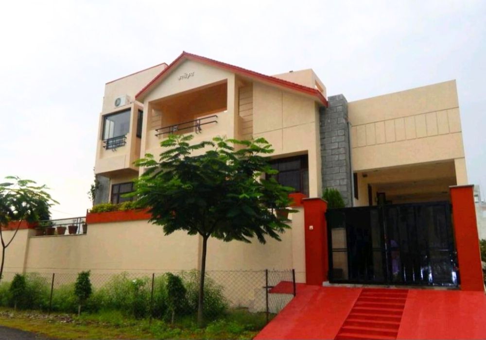 Gulmohar villa