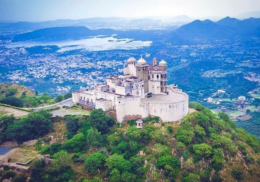 Historic Palaces and Forts