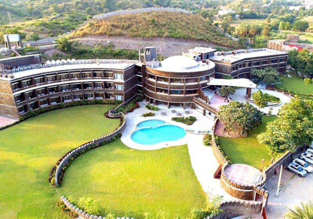Seasons Park Resort