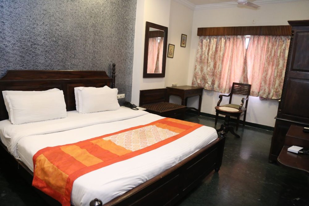 Hotel Devansh Hotel Devansh
